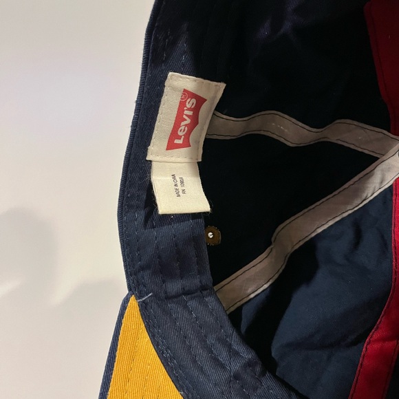 LEVI’S hat - Picture 4 of 5